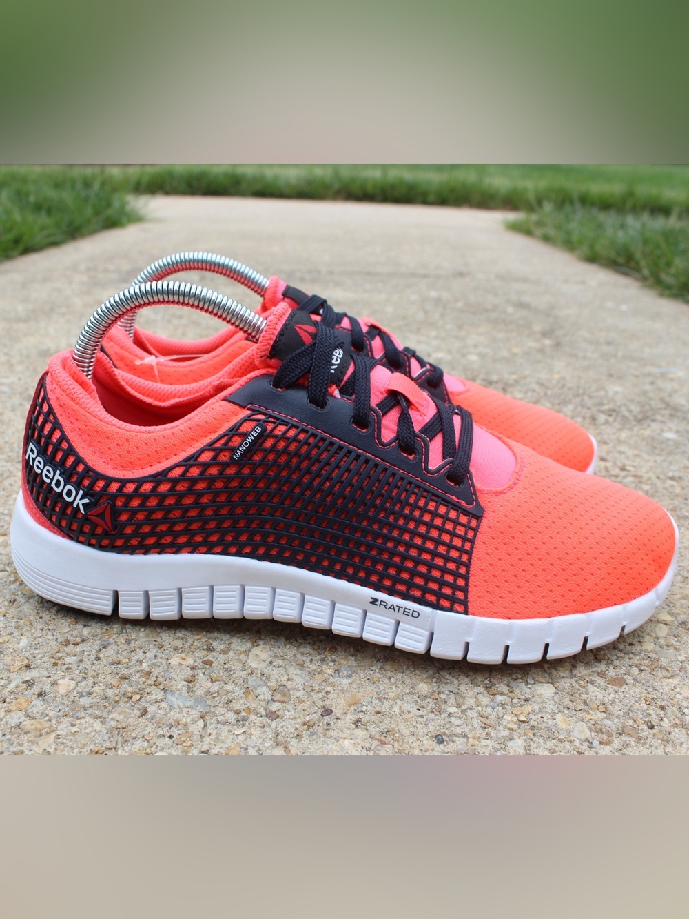 Reebok ZQuick Coral Neon Pink Running Shoes Women's Sz 9